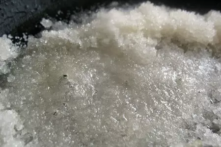 Бананы в кунжутной карамели: шаг 4