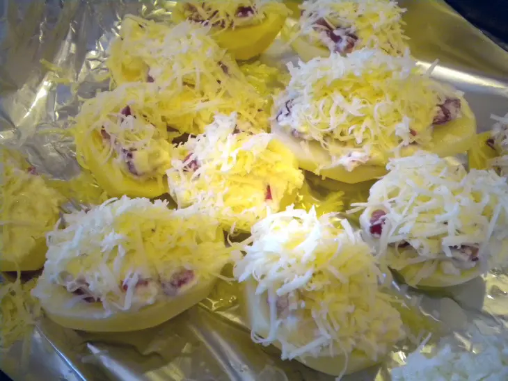 Картофель запеченный с соусом: шаг 2