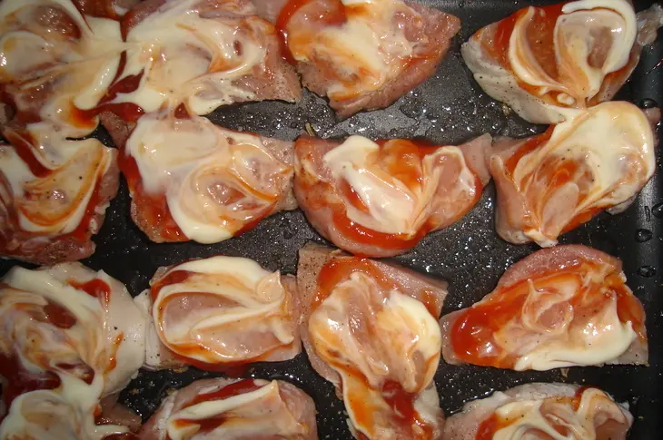 Мясо под кабачковой шубкой: шаг 1