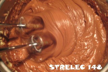 Шоколадный пирог с мороженым.: шаг 1