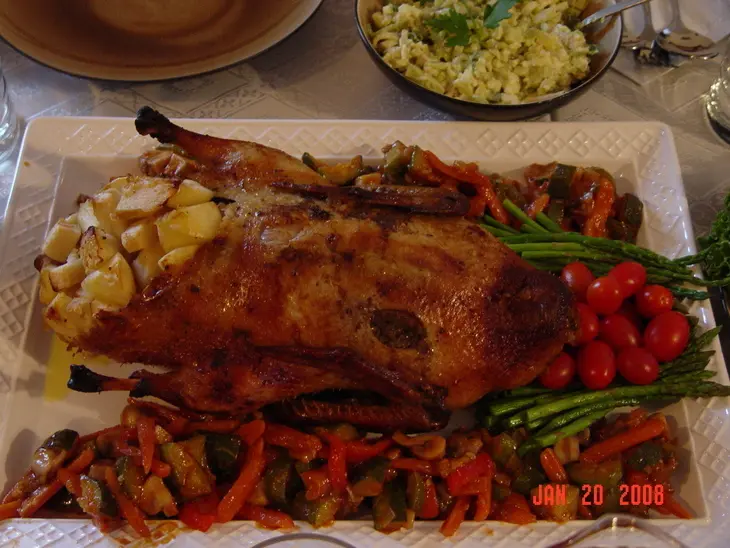 Утка фаршированная яблоками и рисом: шаг 1