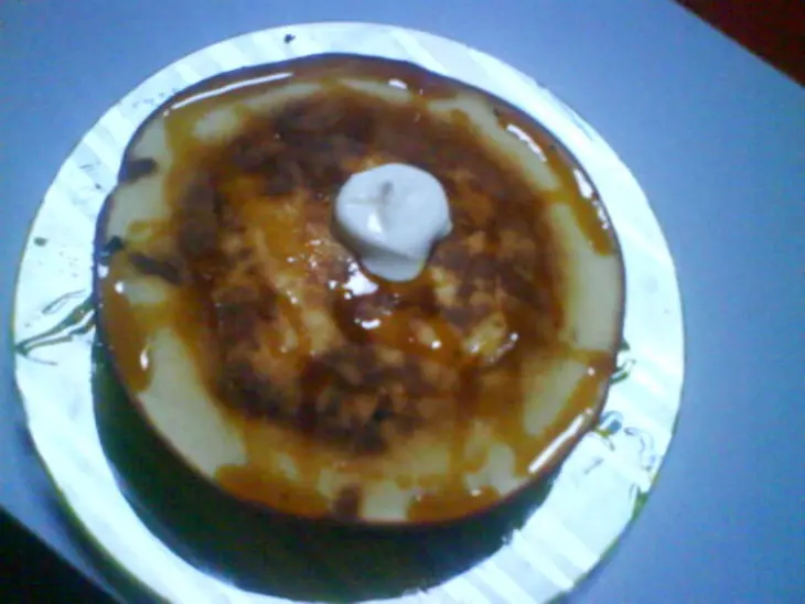 Blini s karameliu i s smetannai: шаг 4