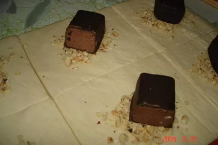 Пирожки с глазированными сырками: шаг 2