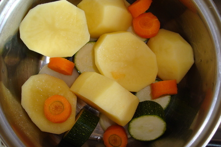 Картофельно-овощное пюре на гарнир: шаг 1