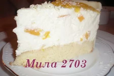 Нежный сырно-сливочный торт с персиками: шаг 6