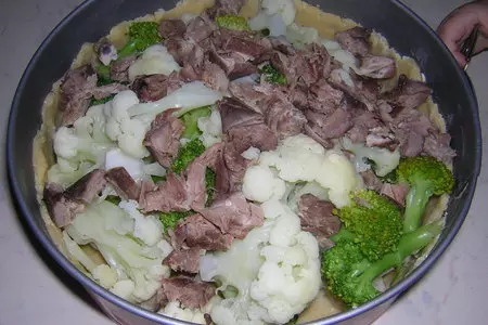 Пирог из цветной капусты с брокколи: шаг 2