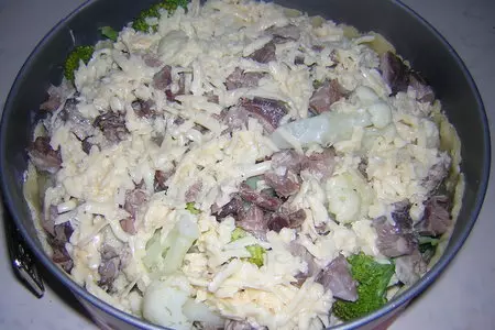Пирог из цветной капусты с брокколи: шаг 3