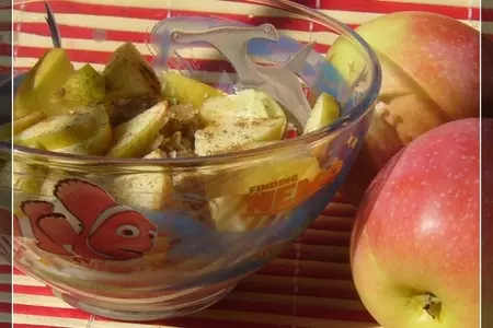 Овсяная каша с яблоками и корицей: шаг 1