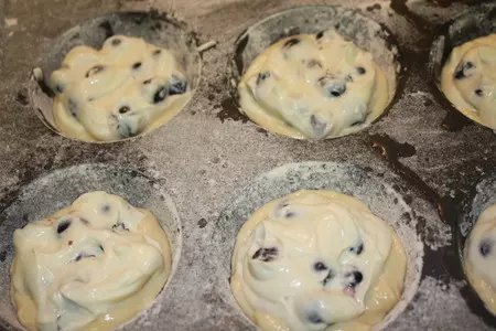Маффины с начинкой"чизкейк": шаг 3
