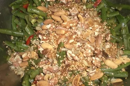 Салат из зелёной стрючковой фасоли: шаг 7