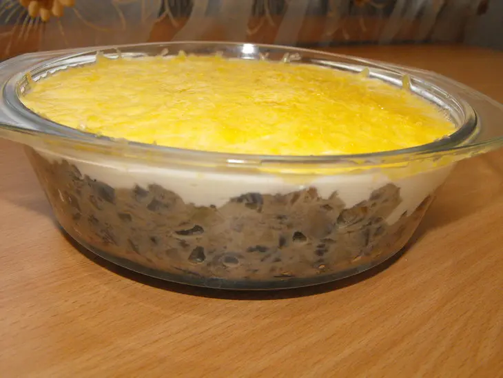 Жюльен из баклажанов с грибами: шаг 8