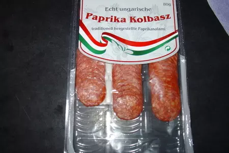 „закусочная гусеничка“. булочки с ливерной колбаской.: шаг 2
