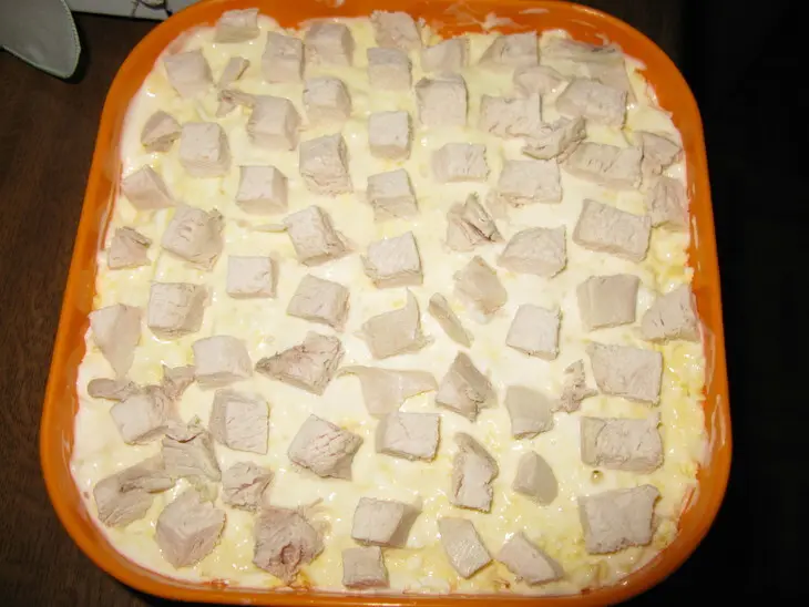 Салат "грибная поляна" с курицей: шаг 4