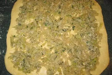 Кулебяка с капустой: шаг 3