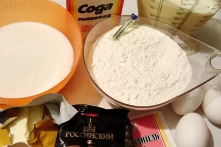 Шоколадный бисквит: шаг 1