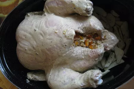 Индейка фаршированая рисом и овощами: шаг 8