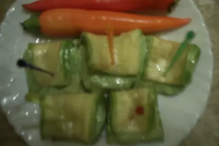 Сырой кабачок с начинкой. отличная закуска под водку и просто так!: шаг 6