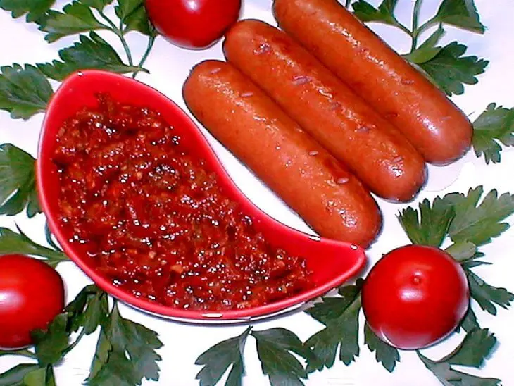 Аджика  из  соленых  огурцов: шаг 4