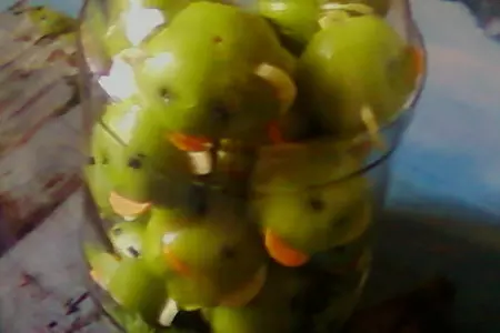Помидоры"рожицы": шаг 3