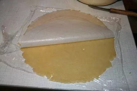 Пирог с яблочной начинкой: шаг 4