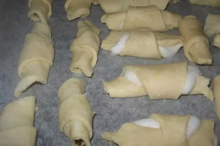 Рогалики с безе.: шаг 4