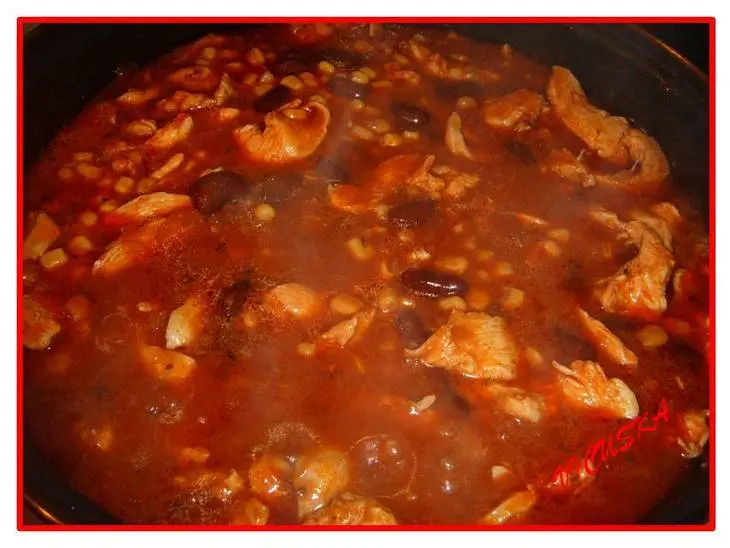 Огнеопасный чили с фасолью,  грудинкой и рисом.: шаг 5