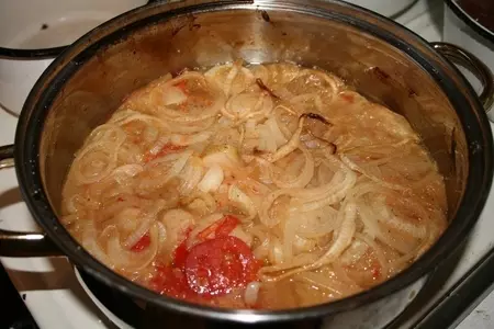Свинина с яблоками в пиве: шаг 8
