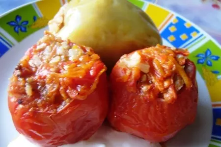 Помидоры и перец фаршированные мясом и рисом: шаг 6