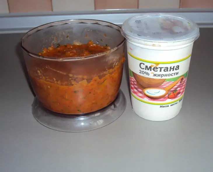 Маленькие голубцы в свекольных листьях: шаг 8