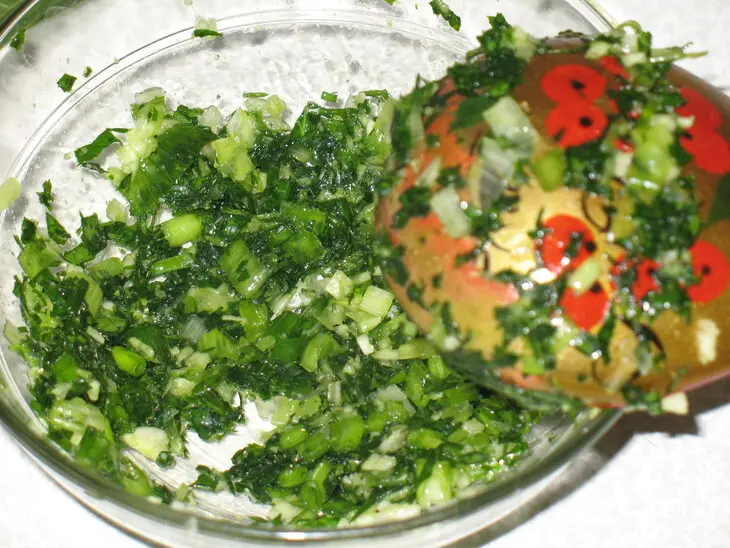 Картофельный салат с рыбкой и авокадо.: шаг 2