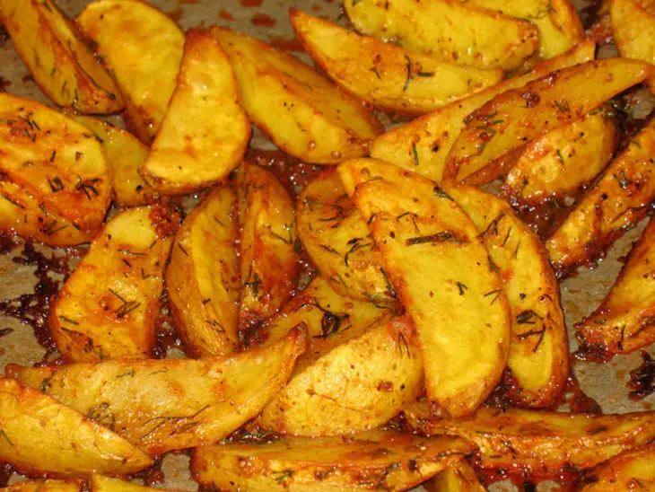 Куриная грудка с зелёной стручковой фасолью под крошкой из орехов,петрушки и лимонной цедры: шаг 4