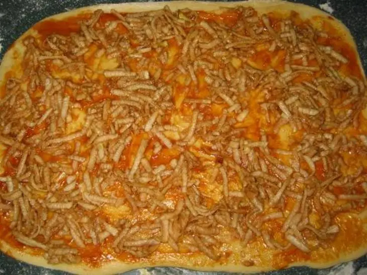 Булочки с яблоком из быстрого теста: шаг 2