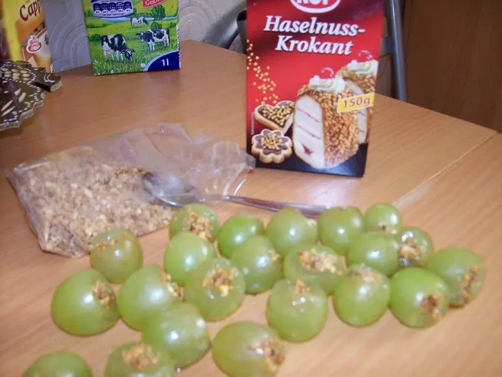 Пирог виноградный: шаг 1