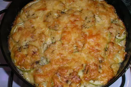 Пирог-запеканка из кабачка-цукини и курицы: шаг 9