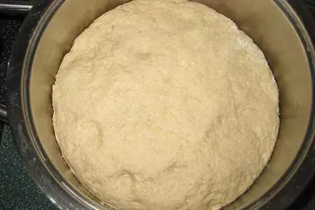 Ржаные лепешки с медом: шаг 1
