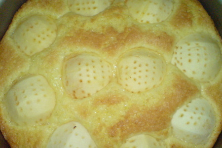 Яблочный пирог под медово-сметанно-яичной заливкой: шаг 3