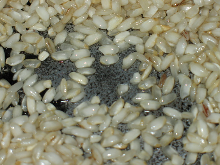 Средиземноморская запеканка из риса с баклажанами.: шаг 3