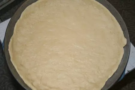 Пирог с тушеной капустой: шаг 2