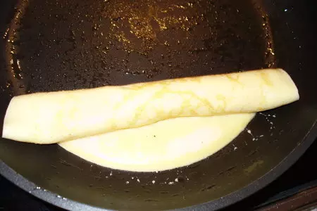 Необычный омлетный рулончик: шаг 2