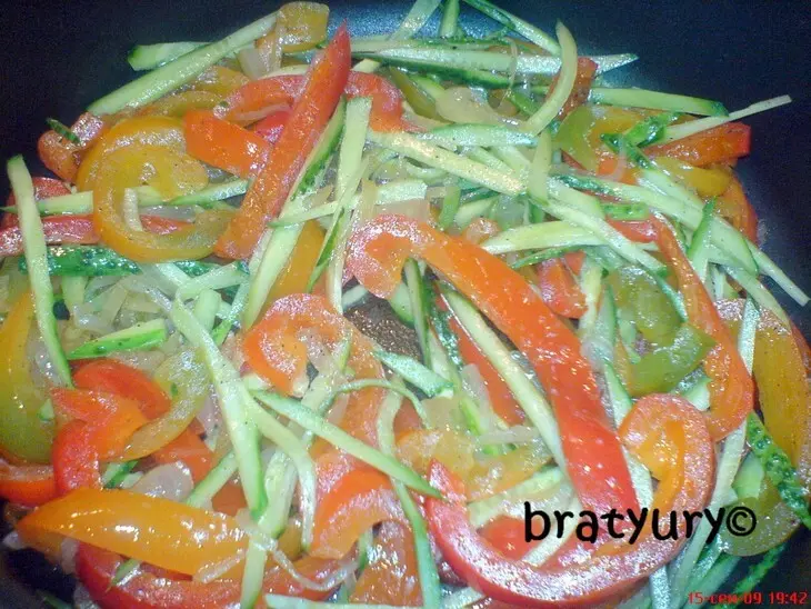 Ужин из овощей с картофелем - простой и продвинутый рецепт мужской кулинарии: шаг 8