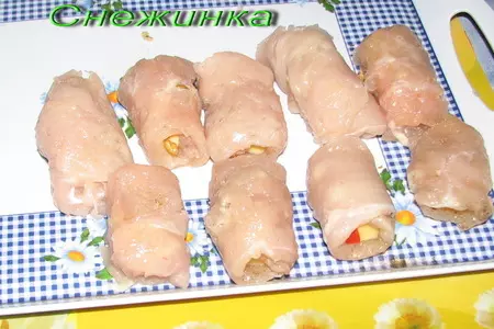 Куриные рулетики в сырной панировке: шаг 3