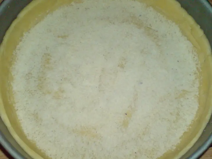 Сливовый пирог с корицей под творожной заливкой: шаг 3