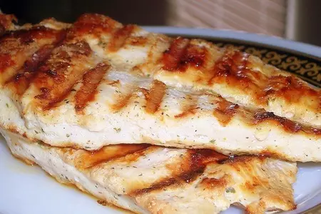 Куриная грудка гриль с соусом: шаг 1
