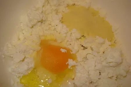 Ленивые вареники или о вкусах не спорят....: шаг 1