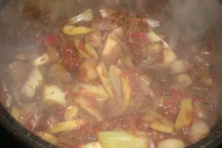 Говядина тушёная с овощами: шаг 3