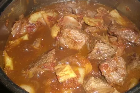 Говядина тушёная с овощами: шаг 6