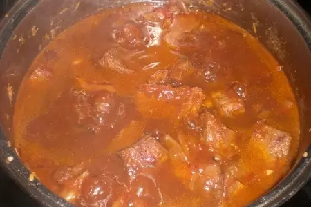 Говядина тушёная с овощами: шаг 7