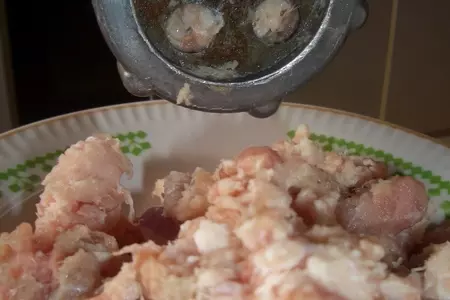 Картофельные зразы с мясо-грибной начинкой: шаг 3