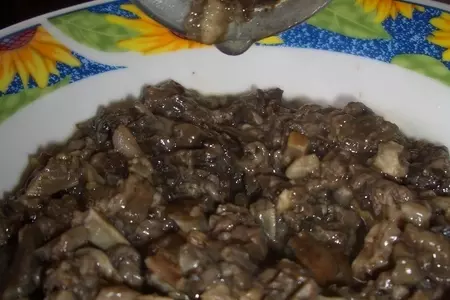 Картофельные зразы с мясо-грибной начинкой: шаг 4