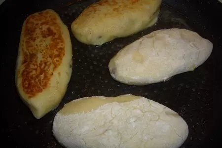 Картофельные зразы с мясо-грибной начинкой: шаг 9